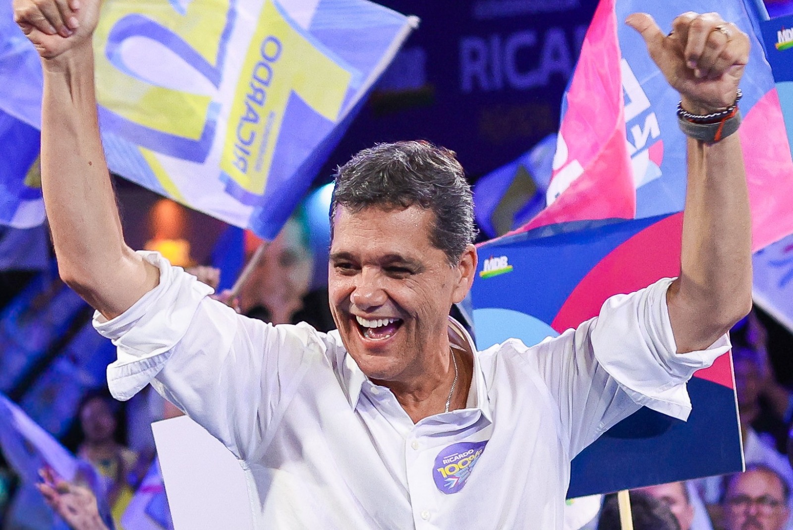 Com 44,2%, Ricardo vence terceira pesquisa seguida e aumenta chace de vitória em primeiro turnoLevantamento também traz atual governador com vitória de 54,4% em segundo turno